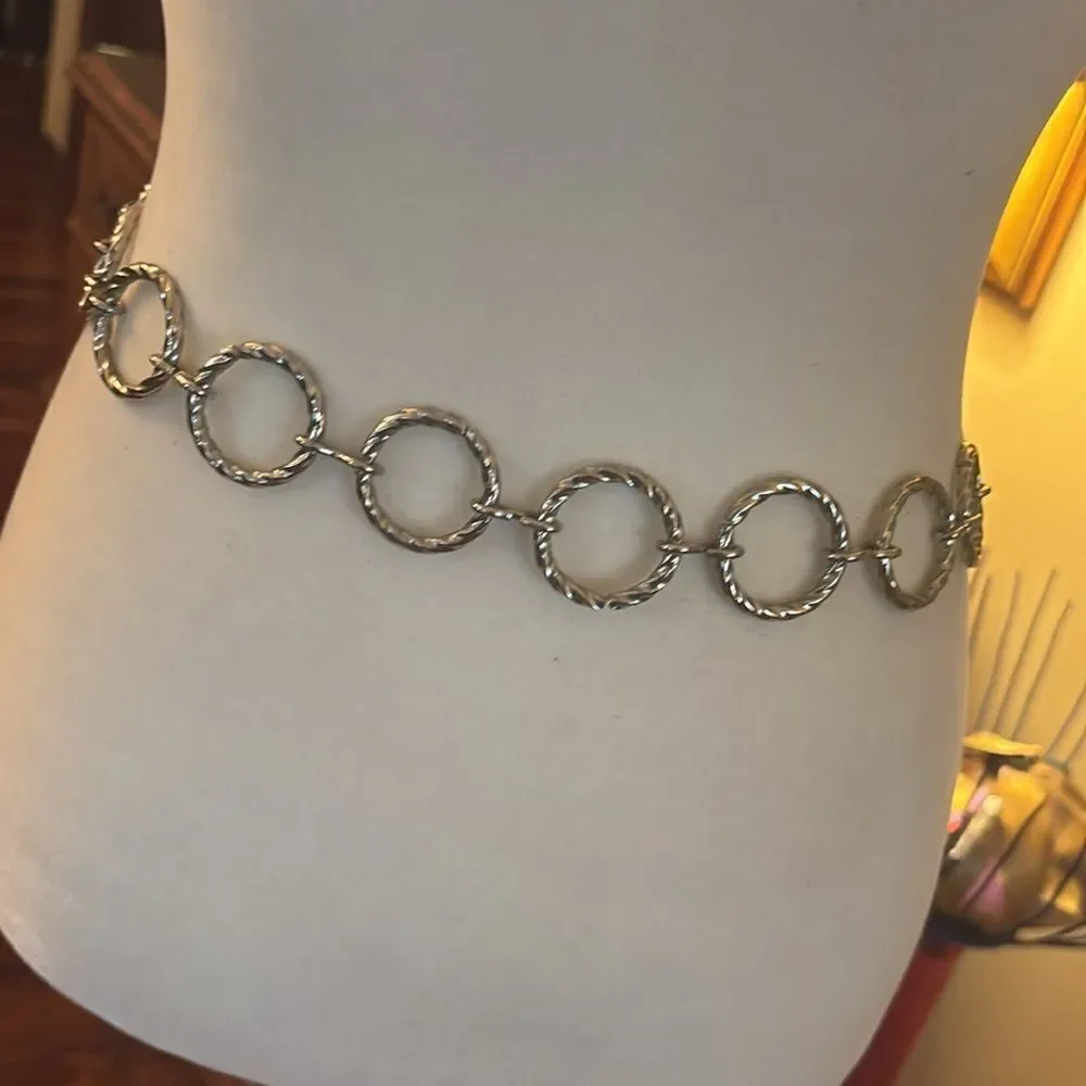 Silver Twisted Circle Chain Belt
